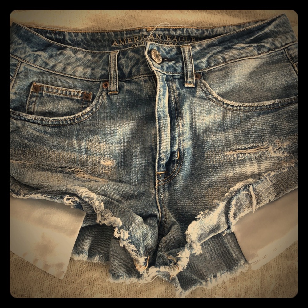 American Eagle Shorts. ✨